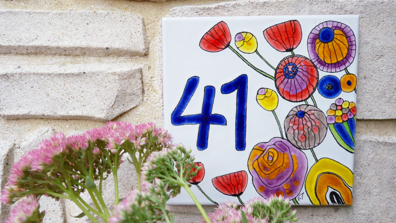 Numéro de maison céramique fleurs abtraites numéro 41
