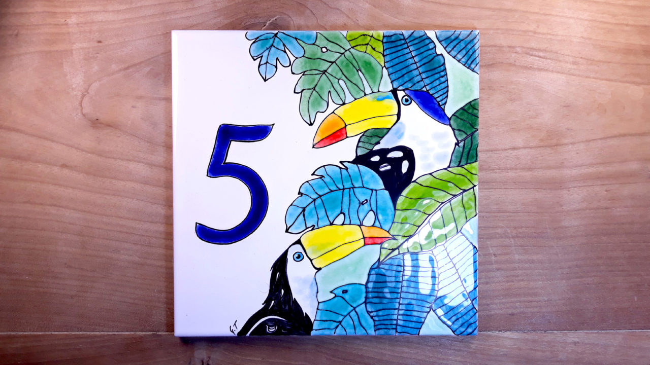 Numéro de maison décoration céramique toucans oiseaux